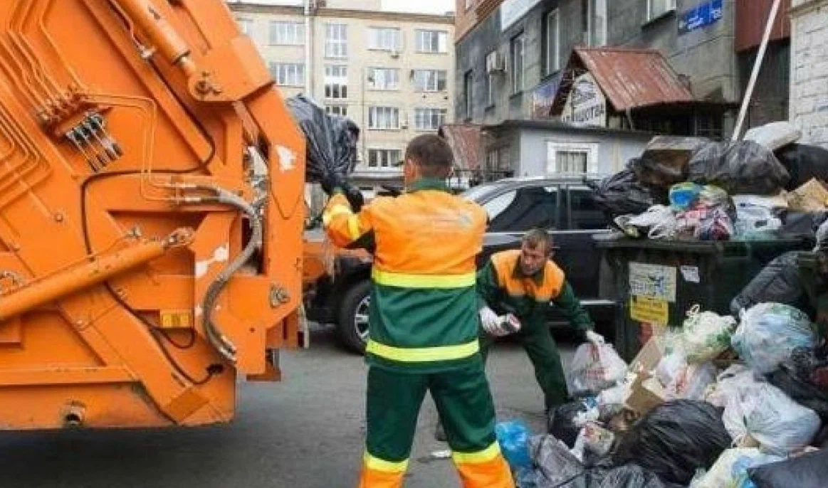Срочный вывоз мусора в Гае от ПроМусор — заказ день в день от 2897 руб., грузчики, цена