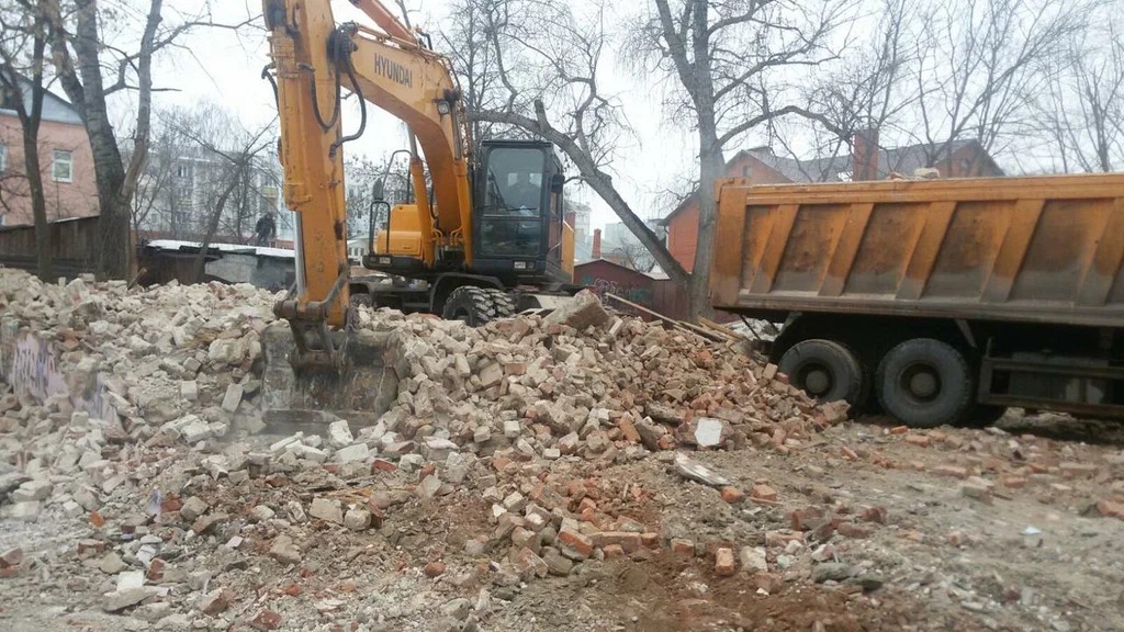 Вывоз мусора ОССиГ с выездом в Гае в октябре