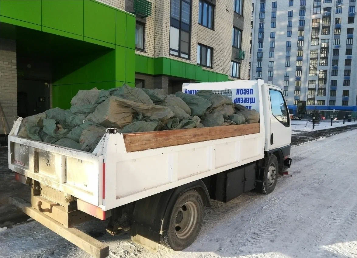 Вывоз мусора грузовым фургоном 3 тонны в Гае — цена от 1372 руб., ПроМусор