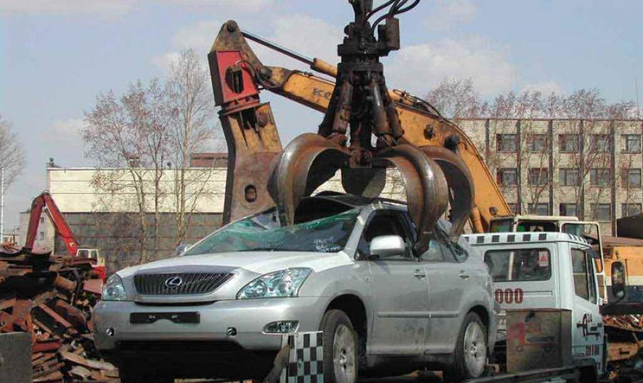 Вывоз старых автомобилей на утилизацию в Гае в октябре